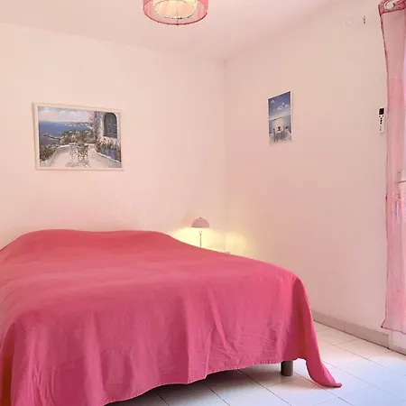 Maison En Duplex Au Lavandou Avec Piscine, Terrasse Et Parking Prive - 3 Pieces, 6 Couchages - Fr-1-251-20 Semesterbostad