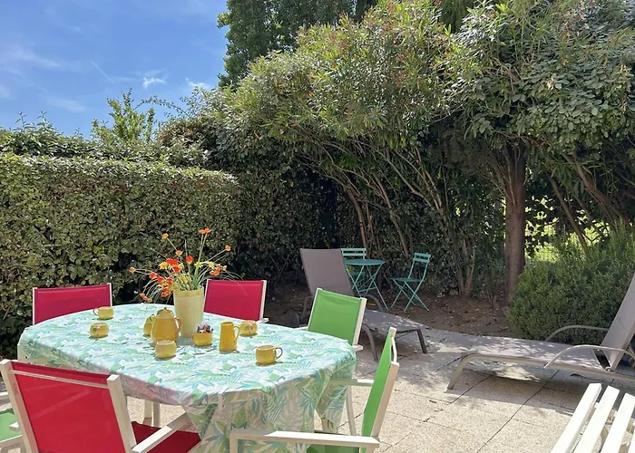 Maison En Duplex Au Lavandou Avec Piscine, Terrasse Et Parking Prive - 3 Pieces, 6 Couchages - Fr-1-251-20 Semesterbostad Le Lavandou